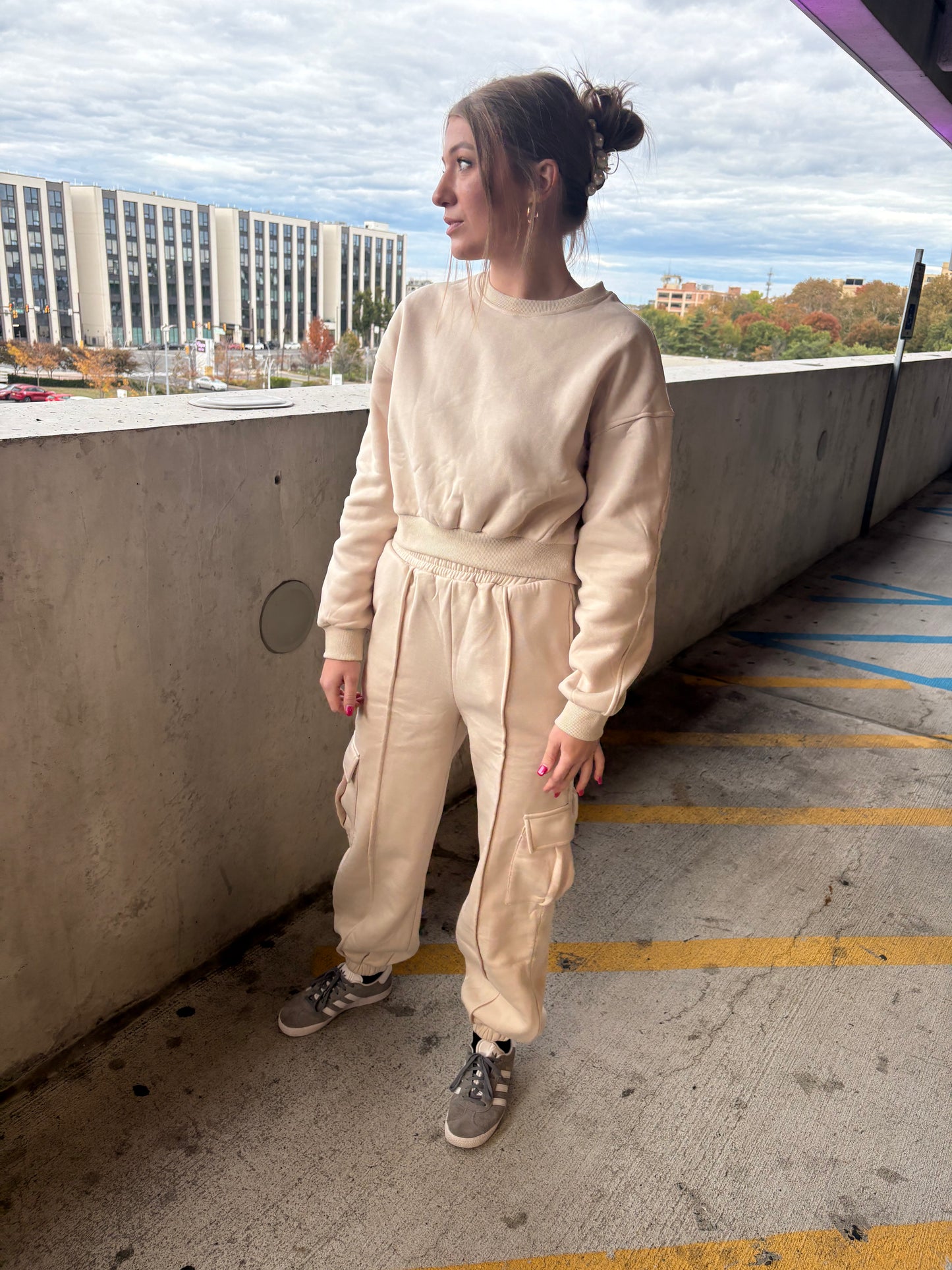 Ava Cropped Crewneck